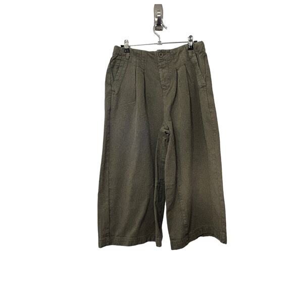 NEW Free People Hard Rain Mid Rise Cropped Gaucho Pants Green Sz 0 (Oversized) - Picture 5 of 16